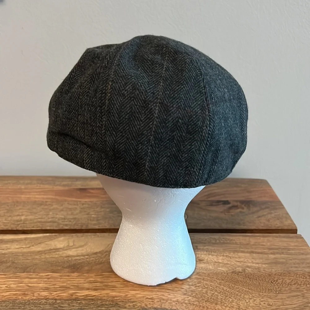 KB ETHOS Gray Chevron Print Wool Blend Newsboy Cap Hat sz Small/Medium